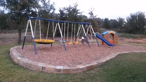 North Texas Outdoor Construction 374